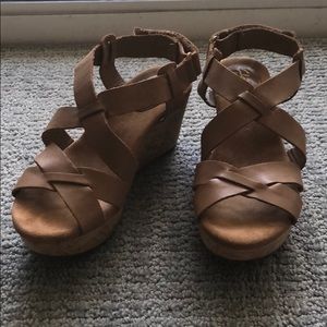 Clarks Artisian Leather Wedge Sandals